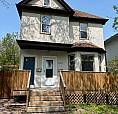 **3Bed 1Bath Duplex Suite For Rent On Corydon**