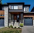 Modern Executive Three Bedroom Freehold Townhome In Wasaga Beach