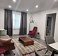 Beautiful 3 1/2 Metro Côte-des-neiges *available Now*