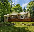 Bungalow | 4.41 Acres Boisés / Wooded | Privacy / Intimité
