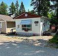 Cabin For Sale - 17 2Nd Street South ,Clear Lake, Manitoba