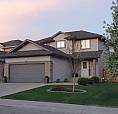 4 Bed, 3 1/2 Bath Family Home In Stonebridge!