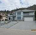 4+ Beds 4 Baths House
