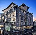 Bright, High Ceiling Victoria Downtown Studio Apartment For Rent