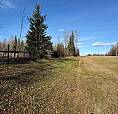 4.89 Acres 15 Mins East Of Edson