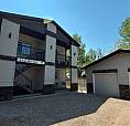 Custom Immaculate 2-Story In Diamond City