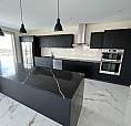 Stunning Penthouse 3 Bed 2.5 Bath Personal Rooftop Hot Tub