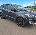 2019 Ford Escape Titanium    Only   72 Km