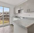 4 ½ À Louer Très Lumineux - Chomedey - 1700$ (Semi Meublé)
