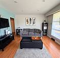 Charleswood 2 Bedroom, Pet Friendly, Double Garage And Big Yard