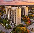 Spacious & Renovated 3-bedroom Condo In Markland Wood Etobicoke