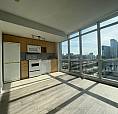 Condo Close To Rogers Centre At Fort York / Spadina - Downtown