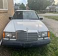 Mercedes-Benz 300E 1990