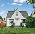 Charming Home In North Kildonan  - Pet Friendly!!!