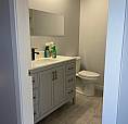 Upstairs, Pet Friendly, Large Bright 3 Bedrooms 1 Bathroom