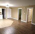 2 Bdrm Apartment Northside, Wi-fi, Tv, Laundry Incl. – Nov 1