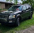 Ford Explorer 2010 V8
