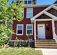 Townhouse In Sylvan Lake For Rent