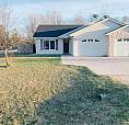 2 Bedroom Duplex With Yard, Attached Garage, Ensuite