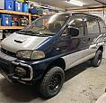1995 Mitsubishi Delica