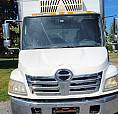 Camion Toyota Hino 2010 à Vendre