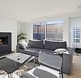 Beautiful Split-level Townhouse In Vancouver Downtown