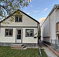 Charming House For Sale In Elmwood