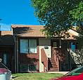 Comfortable 2-Bedroom Upper Suite In Varsity Village