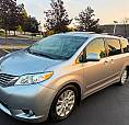 2011 Toyota Sienna Xle, 188904Km, Clean Carfax Mint