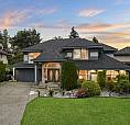 Luxury Fully Furnished 5 Br Plus Large Den 3 Bath Home For Rent