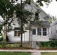 3Bed/1Bath House Intranscona Near Kern Park$1,750