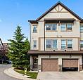 Townhouse In Cochrane!