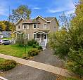 3-bdrm Home With Detached Garage & Private Backyard – Fredericto