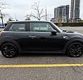 2016 Mini Cooper 2-Door – Manual – Panoramic Sunroof