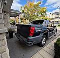2005 Chevy Avalanche Truck 