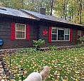 Beautiful Log Home In Heart Of Kawarthas!