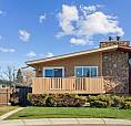 Bright 2-Bedroom Basement Suite, Separate Entrance