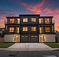 102 10721 157 Street Surrey, British Columbia