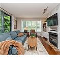 304 220 Newport Drive Port Moody, British Columbia