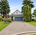 16375 Middleglen Place Surrey, British Columbia