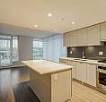 806 2388 Madison Avenue Burnaby, British Columbia