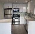 45 Balliol St. -   1 Bedrooms Suite Available