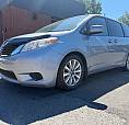 2014 Toyota Sienna Le Awd 179000km
