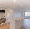 One Bedroom Apartment With Island Downtown Montreal - Id 2301