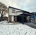 Welcoming 2 Bedroom Upper Unit In Letitia Heights