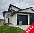 #2207 - 3 Bed/2 Bath Modern Upper Unit $2650 H/W/P Included