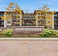 211 - 128 Garden Drive Oakville (Co Central), Ontario