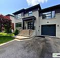 949 000$ - Maison 2 Étages À Vendre À Longueuil (St-Hubert)