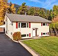407 Maple Street Sparwood, British Columbia