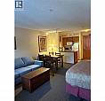 2050 Summit Drive Unit# 210 Panorama, British Columbia